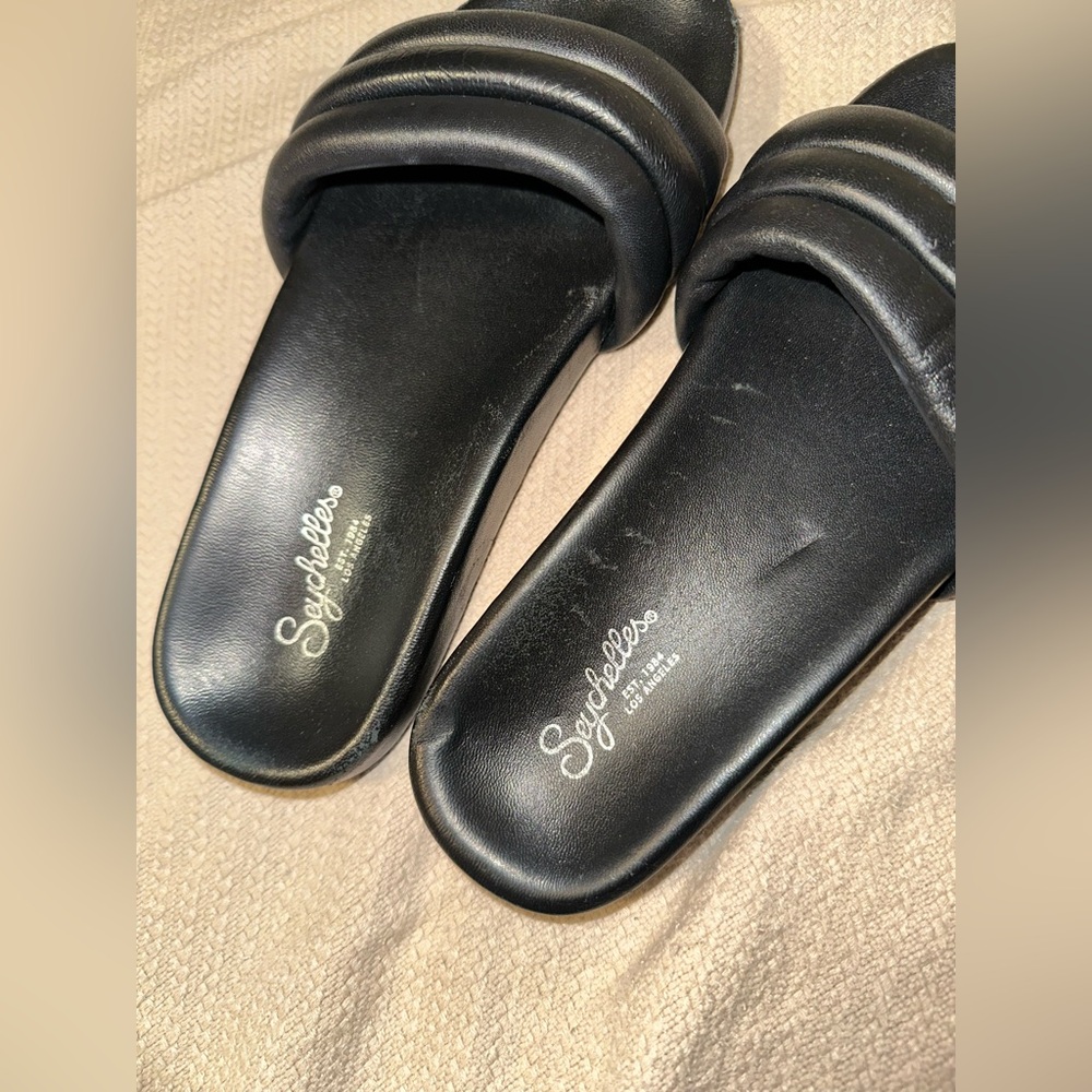 Seychelles Black Slide Sandals - Picture 3 of 6